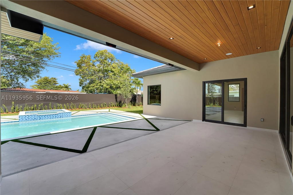 Real estate property located at 1130 86th Ct, Miami-dade, Breezeview Manors, Miami, FL