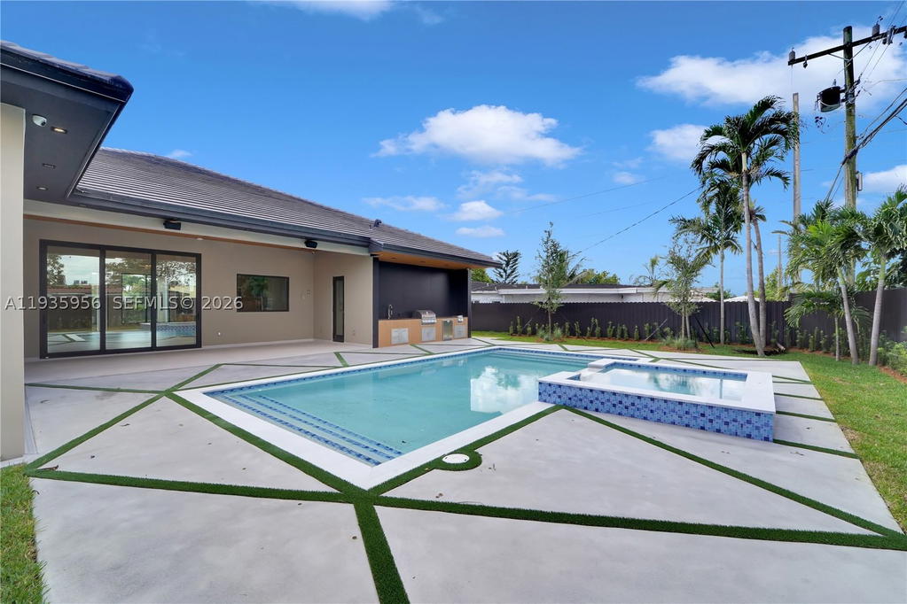 Real estate property located at 1130 86th Ct, Miami-dade, Breezeview Manors, Miami, FL