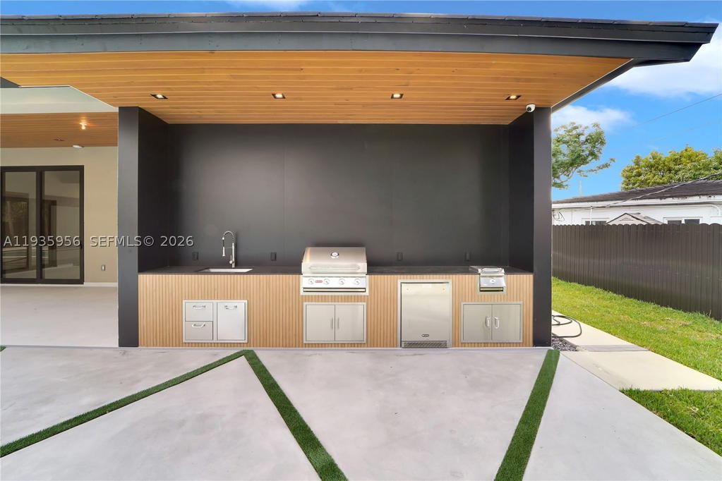 Real estate property located at 1130 86th Ct, Miami-dade, Breezeview Manors, Miami, FL