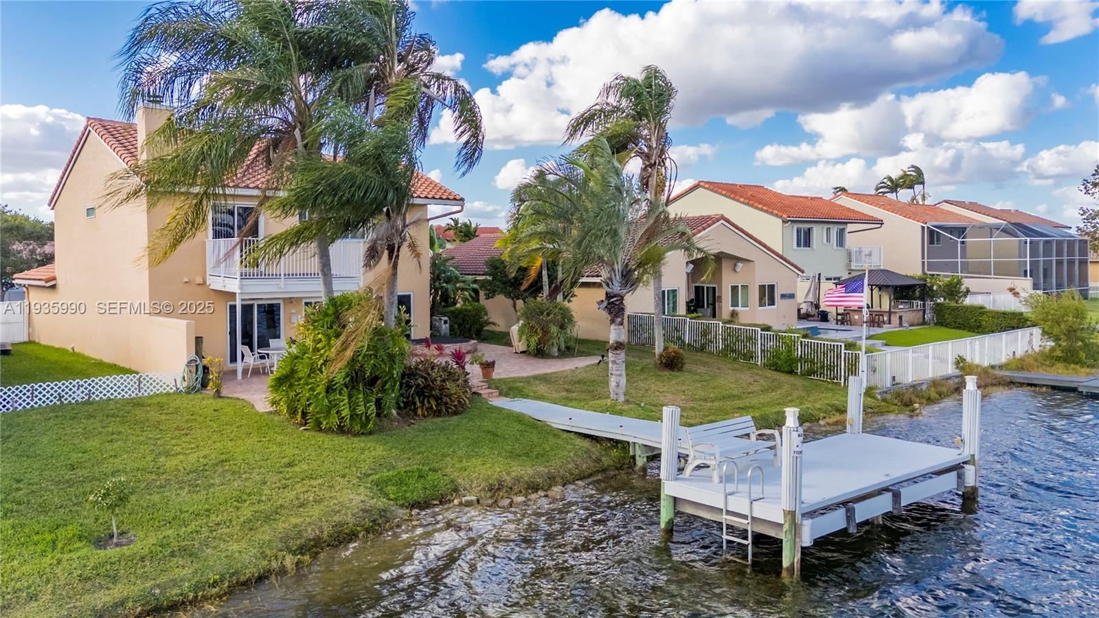 Real estate property located at 1981 178th Ter, Broward, Silver Lakes At Pembroke, Pembroke Pines, FL