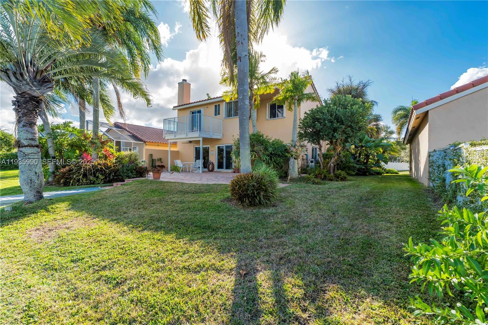 Real estate property located at 1981 178th Ter, Broward, Silver Lakes At Pembroke, Pembroke Pines, FL