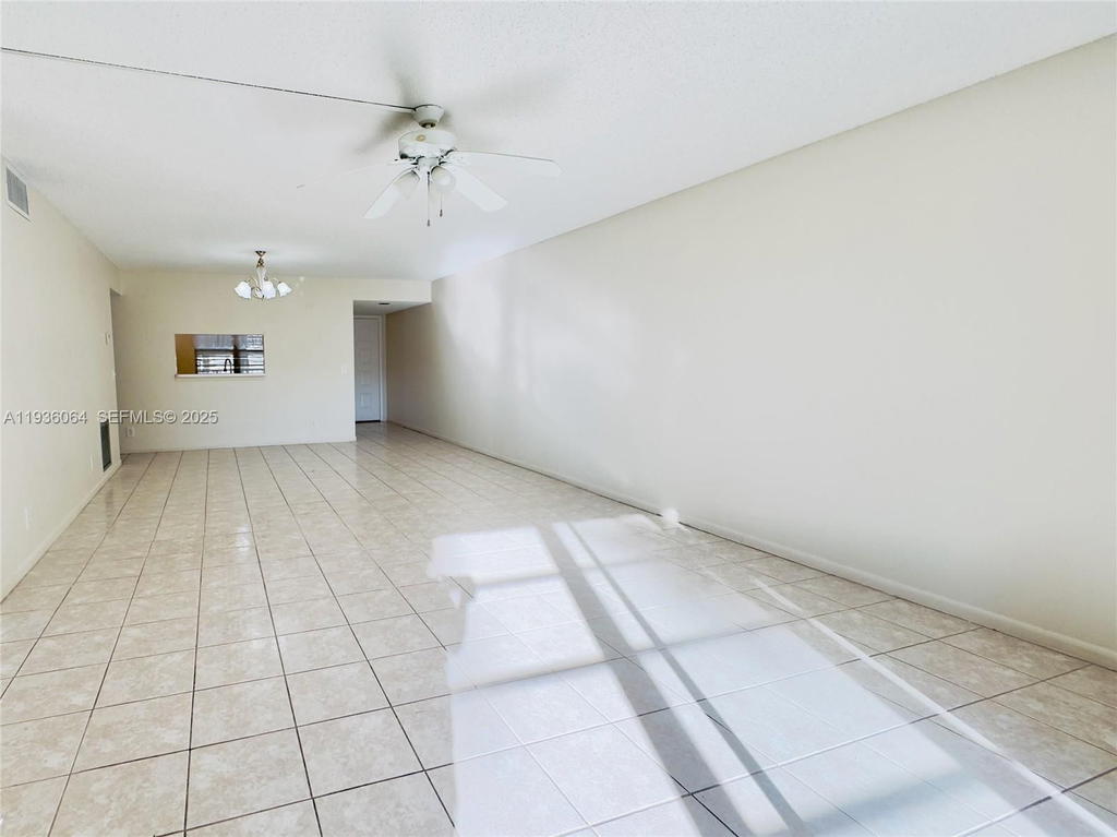 Real estate property located at 13000 15th Ct #207U, Broward, Ivanhoe East At Century V, Pembroke Pines, FL