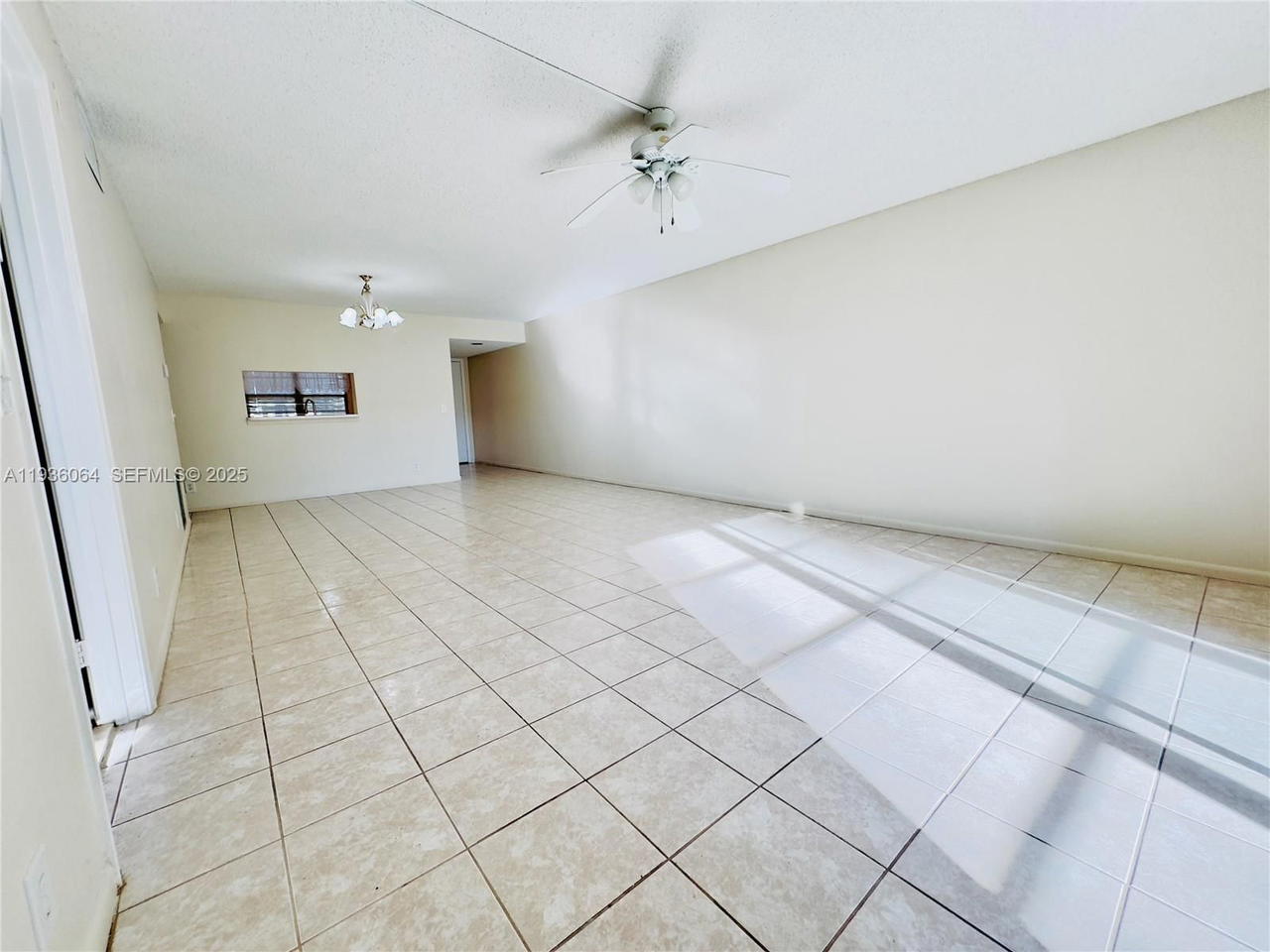 Real estate property located at 13000 15th Ct #207U, Broward, Ivanhoe East At Century V, Pembroke Pines, FL