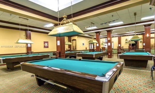 Real estate property located at 13000 15th Ct #207U, Broward, Ivanhoe East At Century V, Pembroke Pines, FL