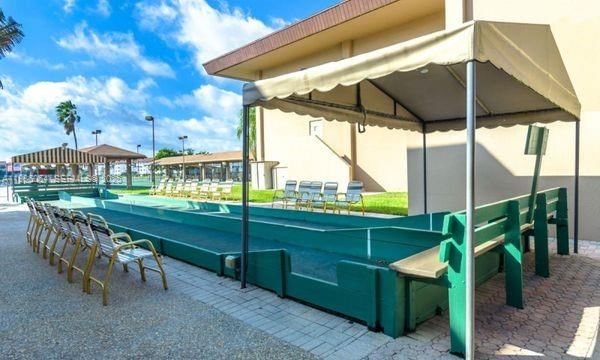 Real estate property located at 13000 15th Ct #207U, Broward, Ivanhoe East At Century V, Pembroke Pines, FL