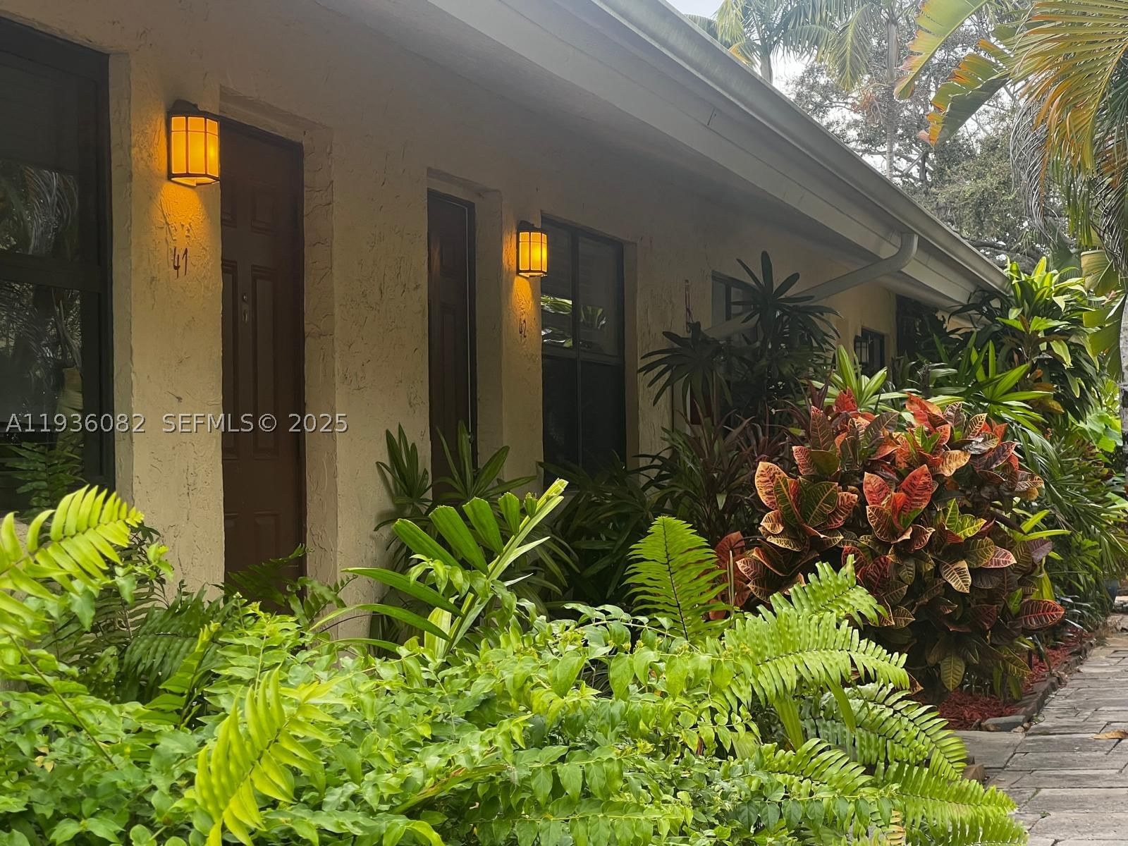 Real estate property located at 1455 Holly Heights Dr #42, Broward, Fusion Gardens Condo, Fort Lauderdale, FL