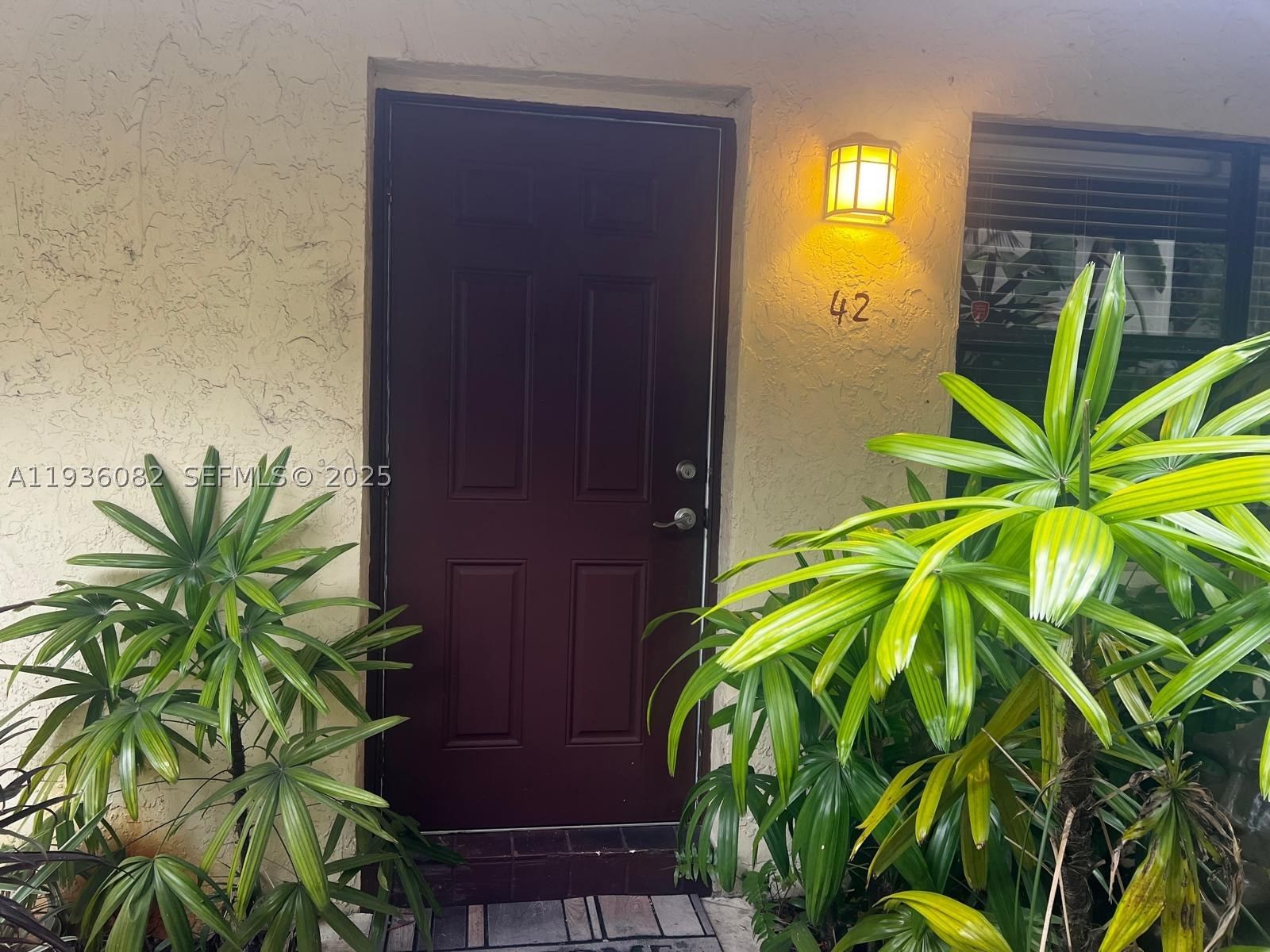 Real estate property located at 1455 Holly Heights Dr #42, Broward, Fusion Gardens Condo, Fort Lauderdale, FL