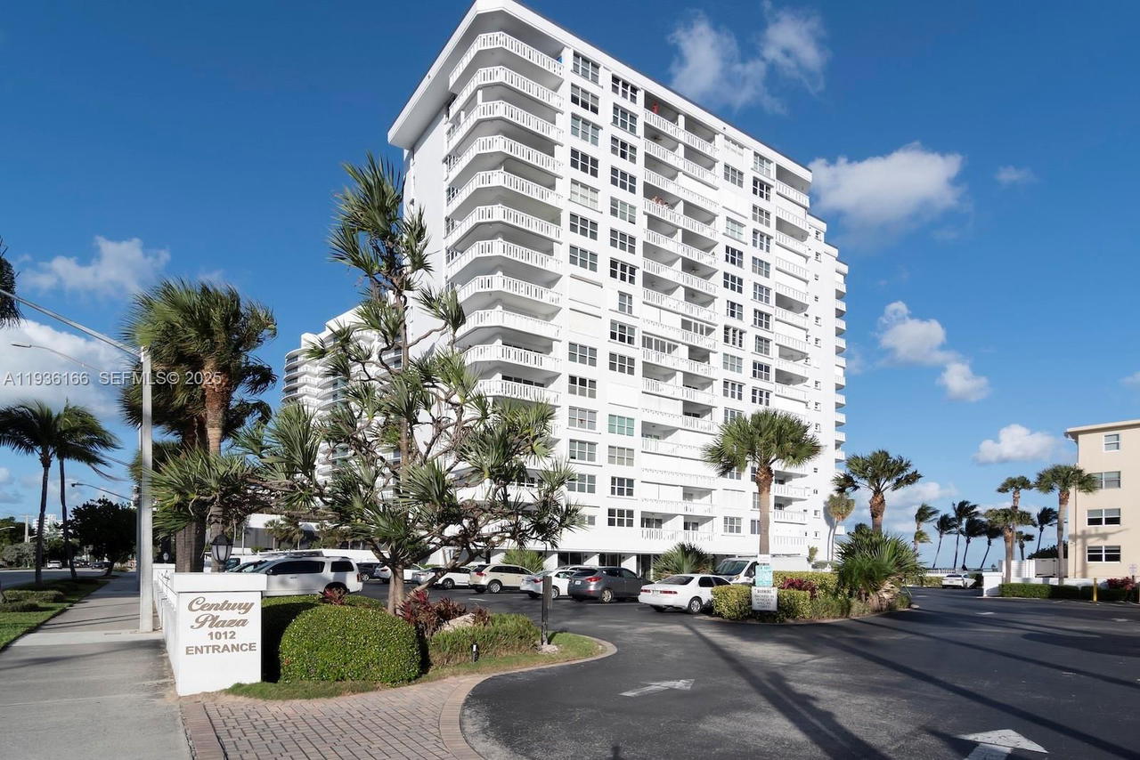 Real estate property located at 1012 Ocean Blvd #1507, Broward, Century Plaza Condo, Pompano Beach, FL
