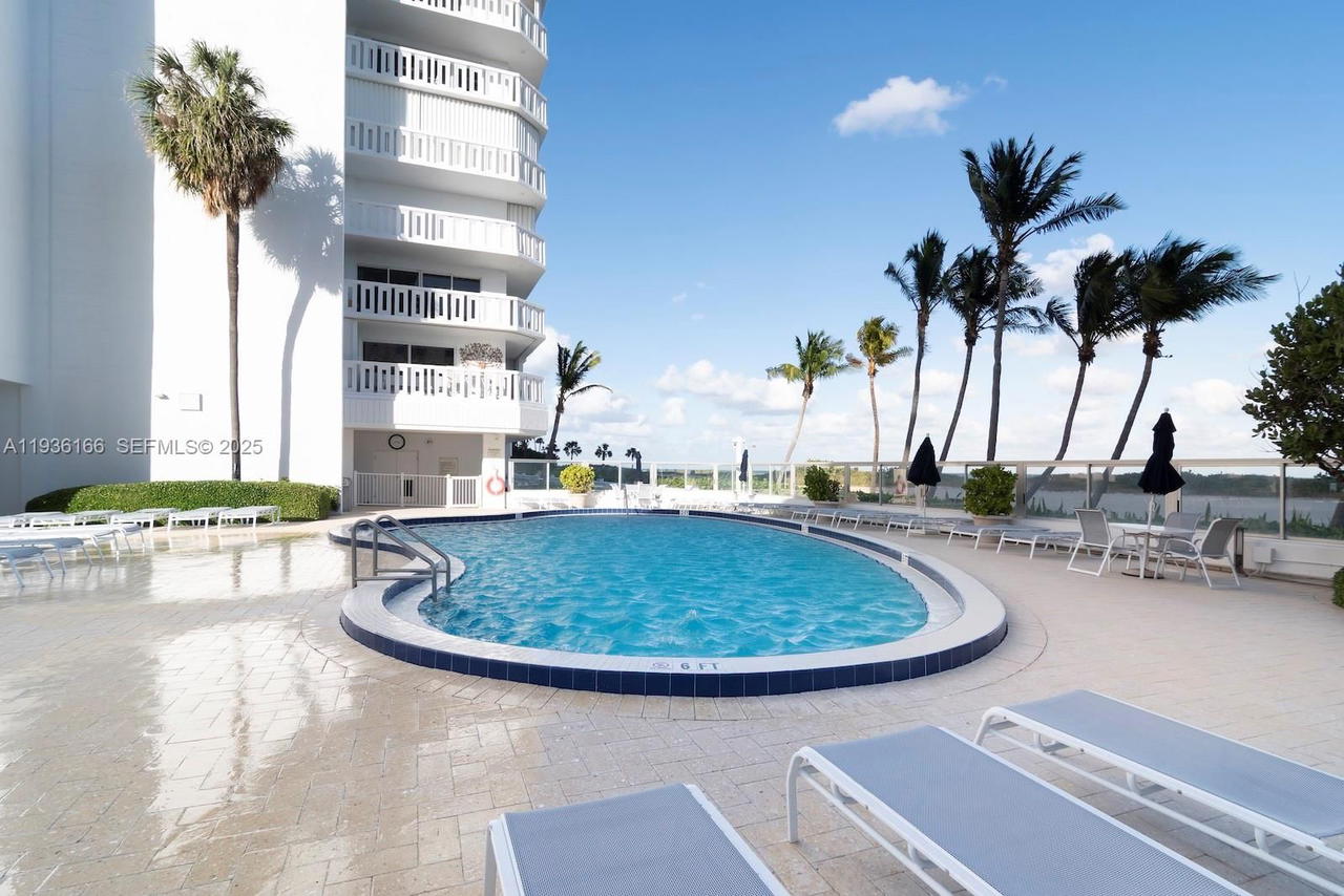 Real estate property located at 1012 Ocean Blvd #1507, Broward, Century Plaza Condo, Pompano Beach, FL