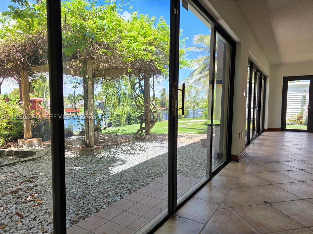 Real estate property located at 14545 75th St, Miami-dade, Kendale Lakes Sec Eight, Miami, FL