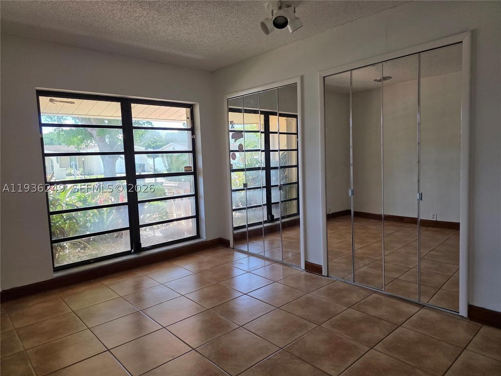 Real estate property located at 14545 75th St, Miami-dade, Kendale Lakes Sec Eight, Miami, FL