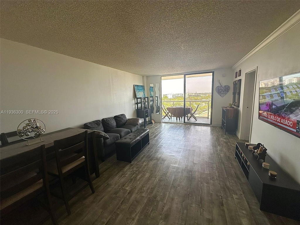 Real estate property located at 13499 Biscayne Blvd #1013, Miami-dade, Sailboat Cay Condo, North Miami, FL