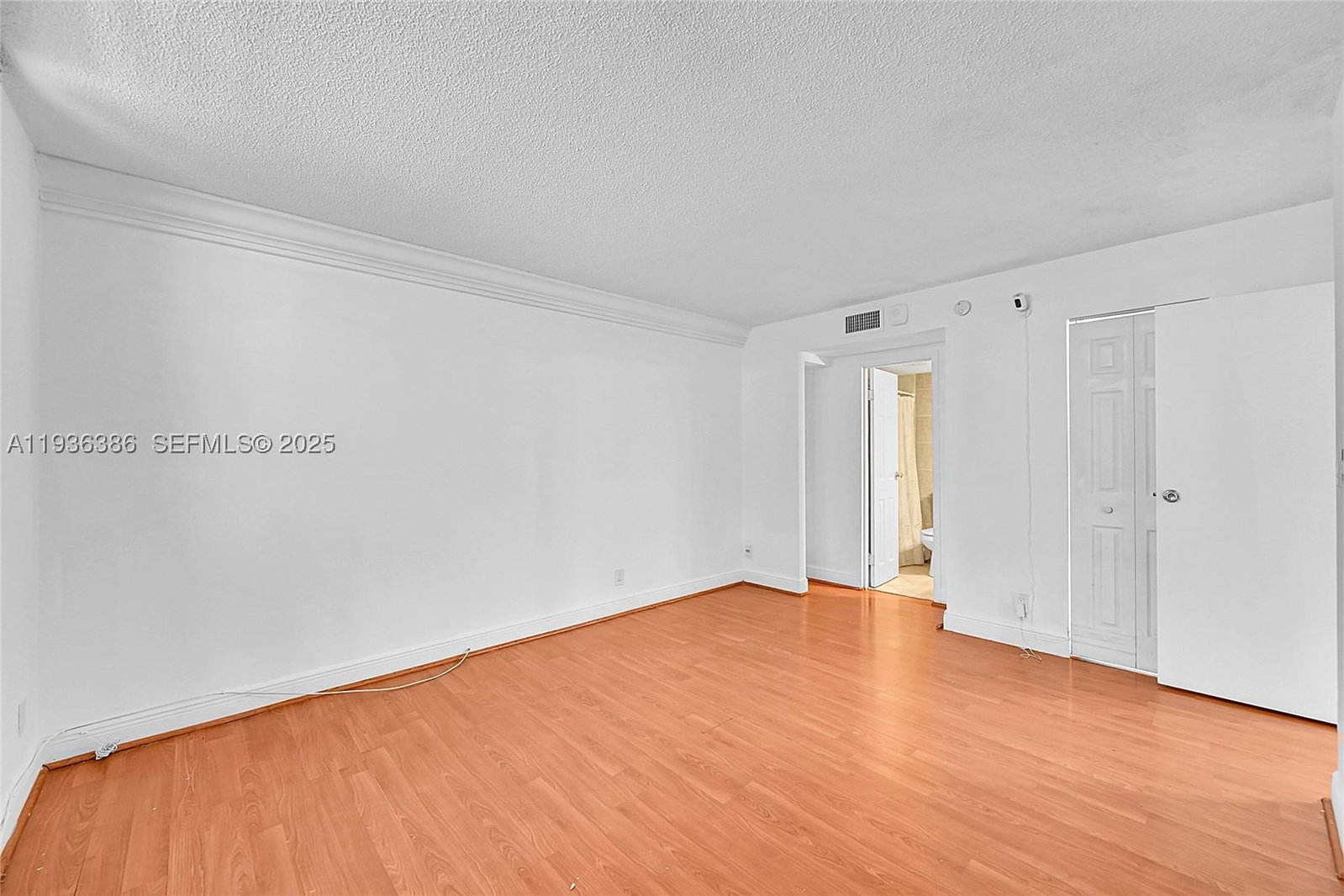 Real estate property located at 4850 29th Ct #125, Broward, Cypress Chase Condo No 3, Lauderdale Lakes, FL