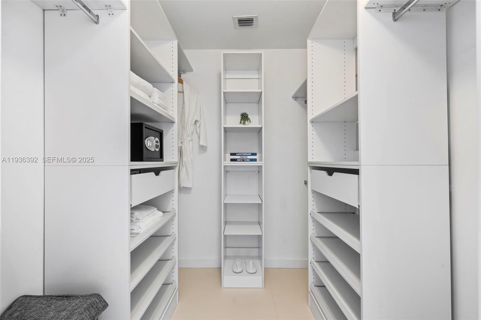 Real estate property located at 501 31st St #3409, Miami-dade, Paraiso Bayviews Condo, Miami, FL