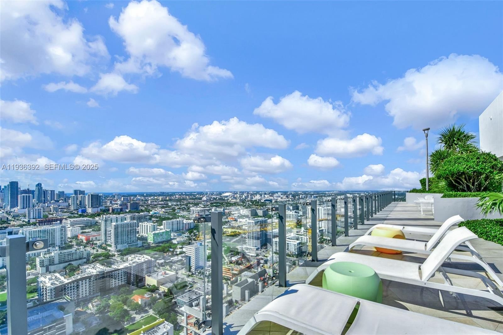 Real estate property located at 501 31st St #3409, Miami-dade, Paraiso Bayviews Condo, Miami, FL
