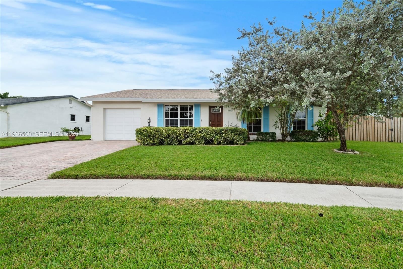 Real estate property located at 2324 107th Ter, Broward, Woodstock Addition Number, Sunrise, FL