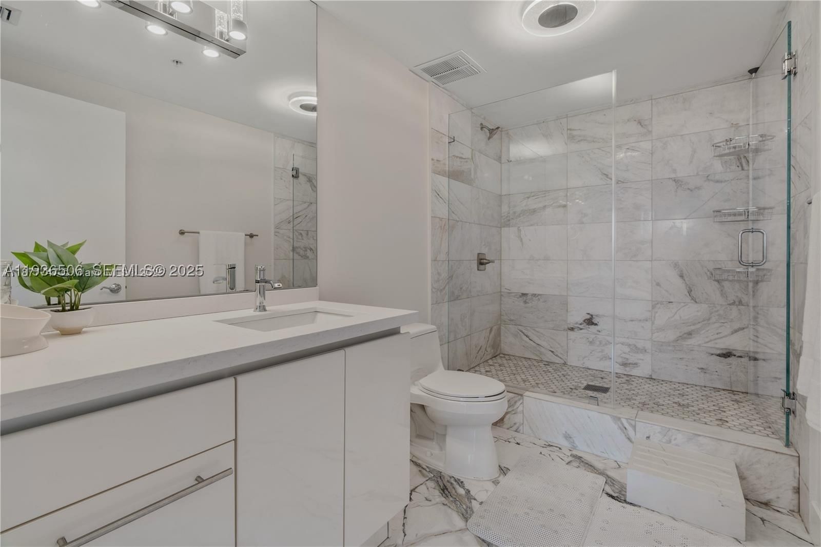 Real estate property located at 3400 27th Ave #605, Miami-dade, The Tower Residences Cond, Miami, FL