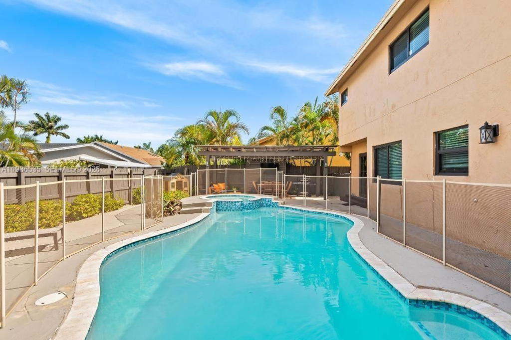 Real estate property located at 223 8th St, Broward, Central Dania Heights, Dania Beach, FL