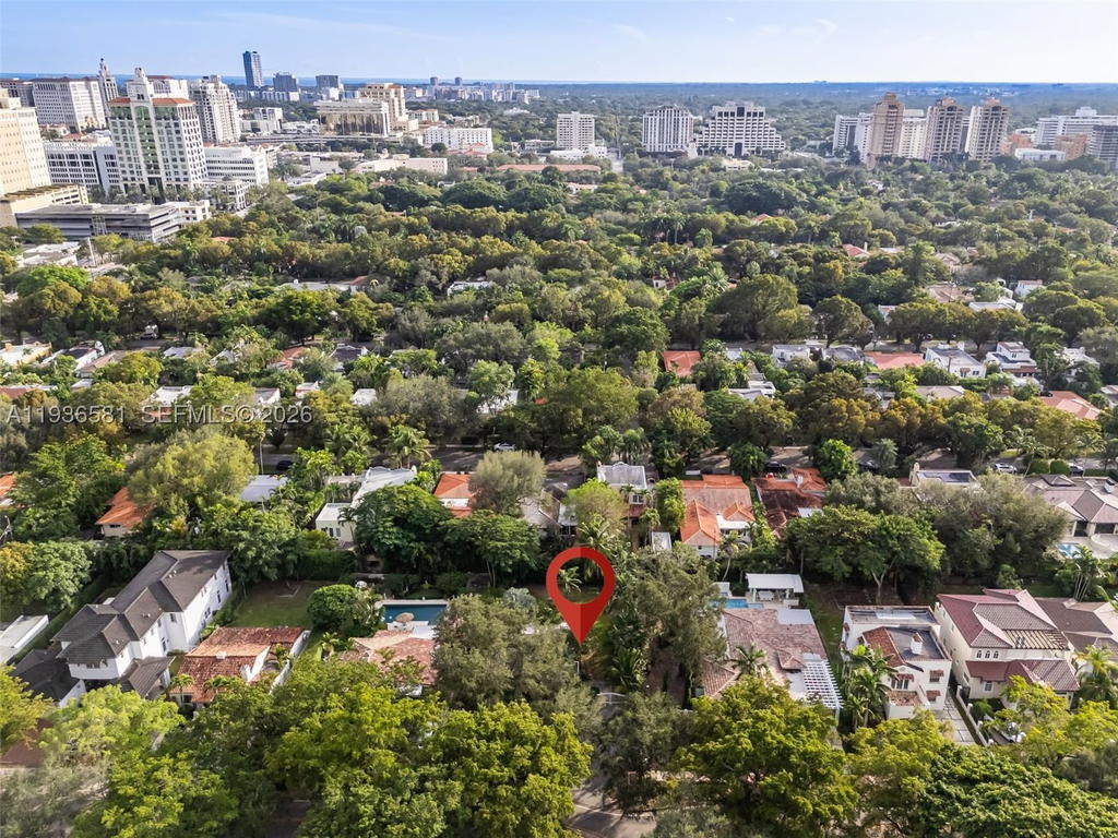 Real estate property located at 446 Madeira Ave, Miami-dade, Coral Groves, Coral Gables, FL