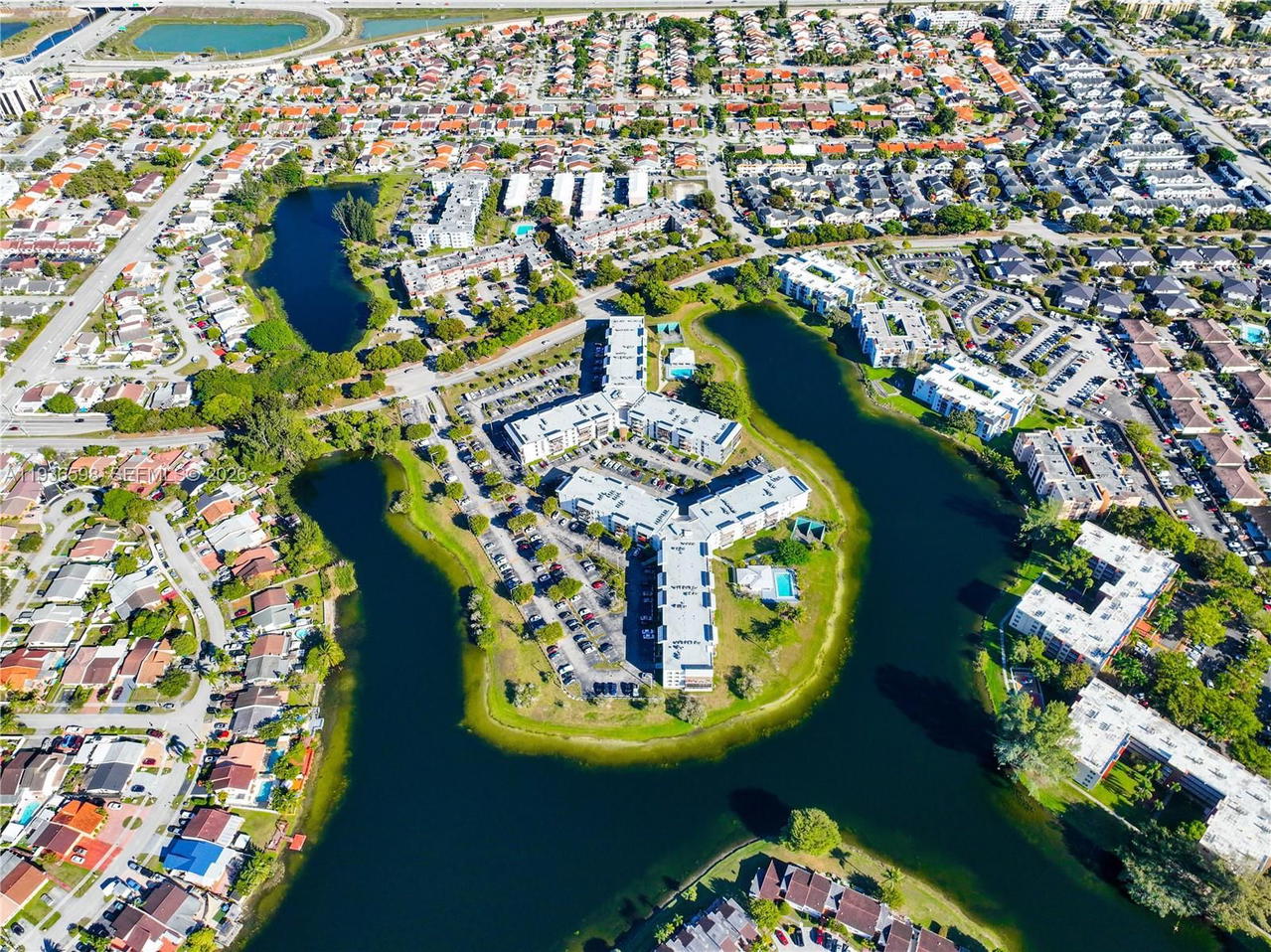 Real estate property located at 1300 122nd Ave #419B-2, Miami-dade, Peninsula At Intl Gardens, Miami, FL