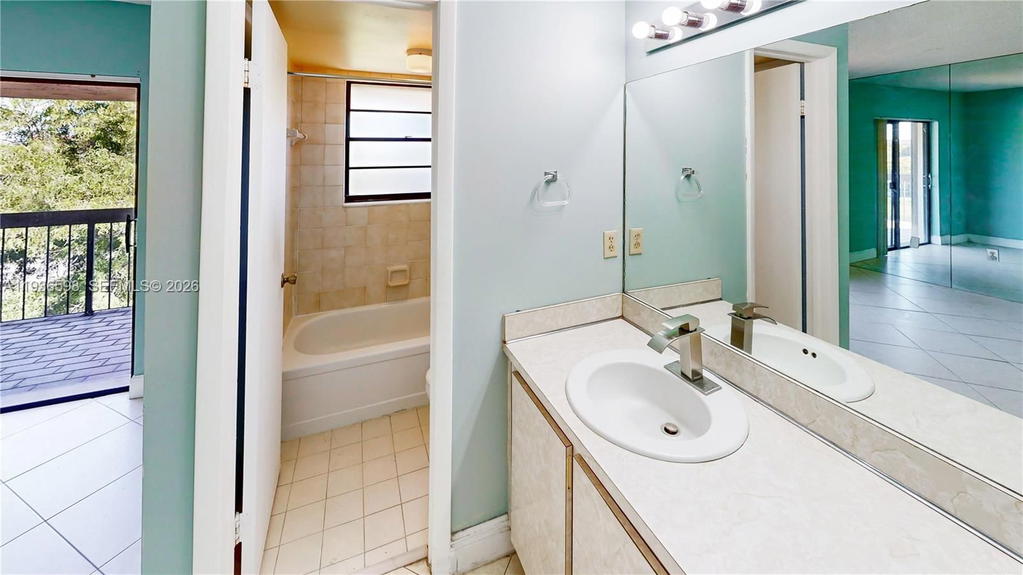 Real estate property located at 1300 122nd Ave #419B-2, Miami-dade, Peninsula At Intl Gardens, Miami, FL