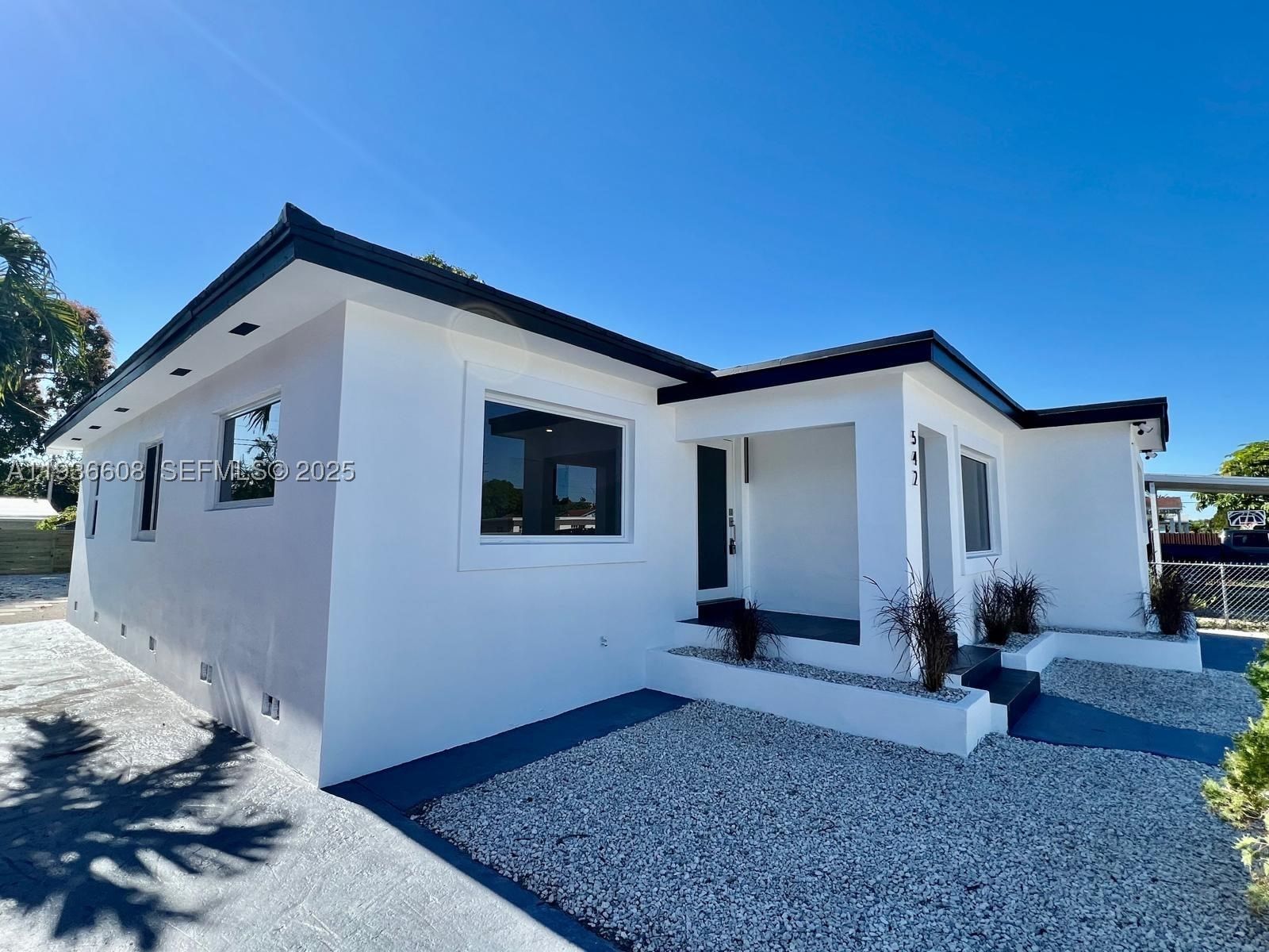 Real estate property located at 542 20th St, Miami-dade, 6th Addn To Hialeah, Hialeah, FL