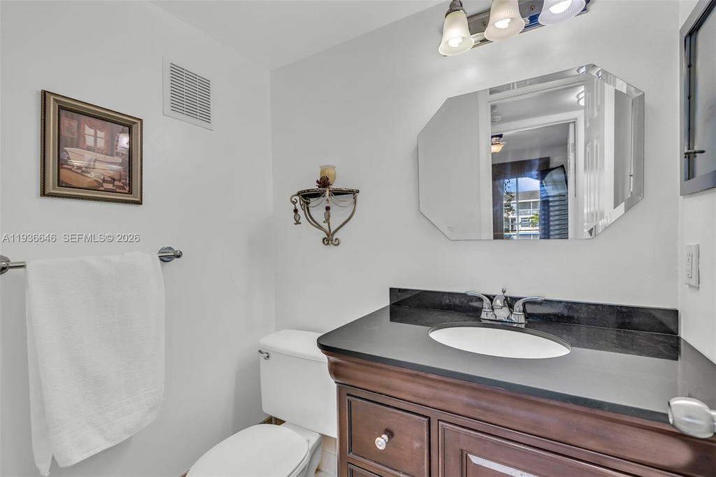 Real estate property located at 122 Prescott F #122, Broward, Prescott F Condo, Deerfield Beach, FL