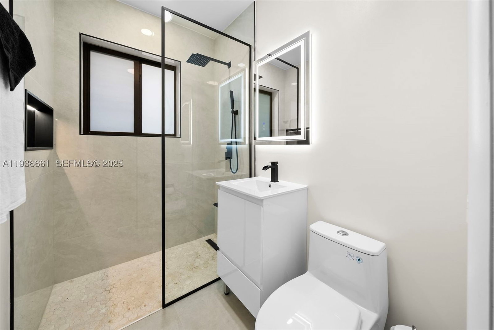Real estate property located at 7517 Cutlass Ave, Miami-dade, Treasure Island, North Bay Village, FL