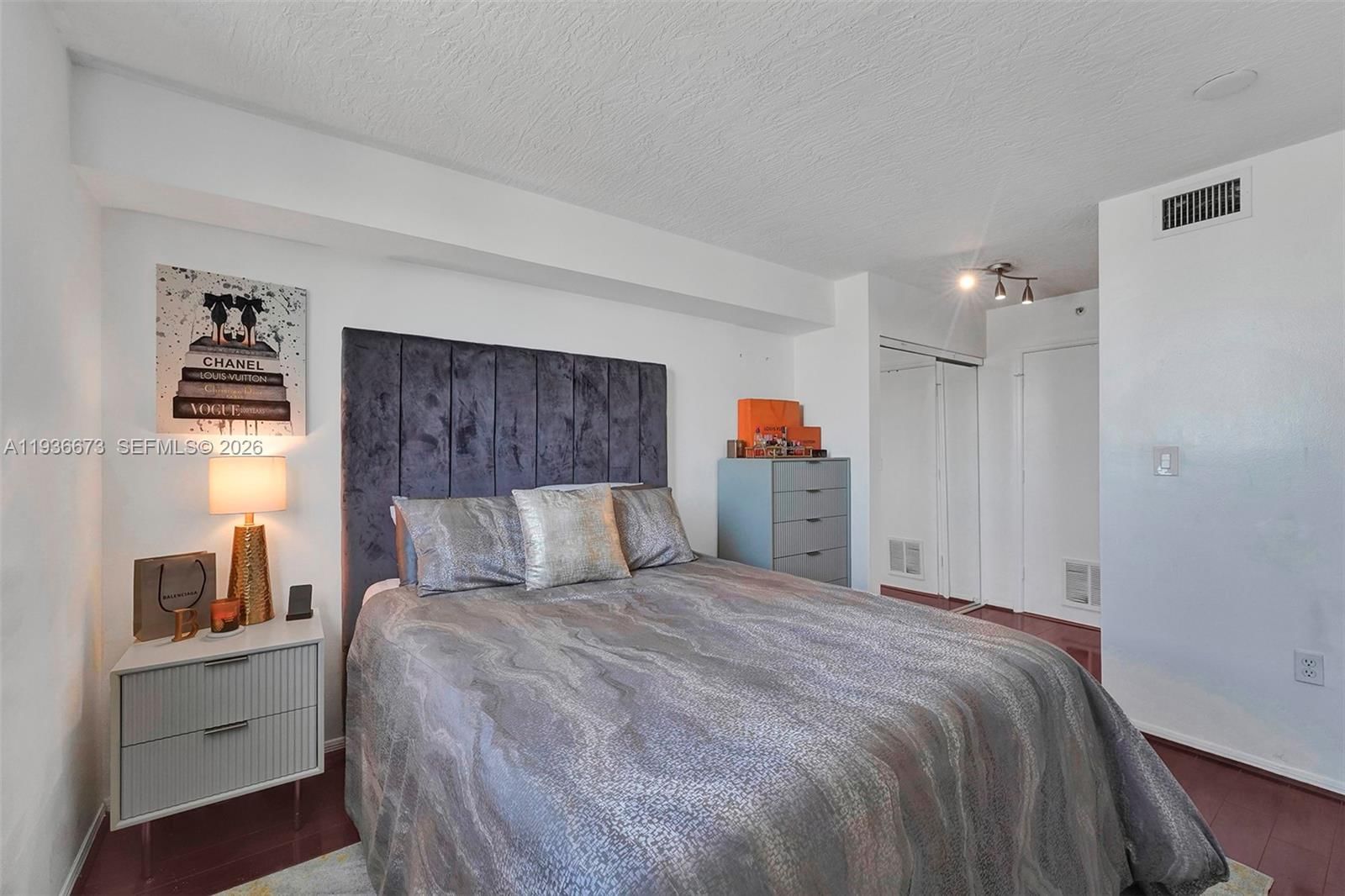 Real estate property located at 102 6th Ave #305, Miami-dade, The Citadel Condo, Miami, FL