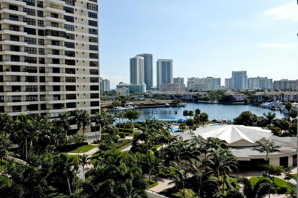 Real estate property located at 600 Three Islands Blvd #622, Broward, Olympus Condo, Hallandale Beach, FL