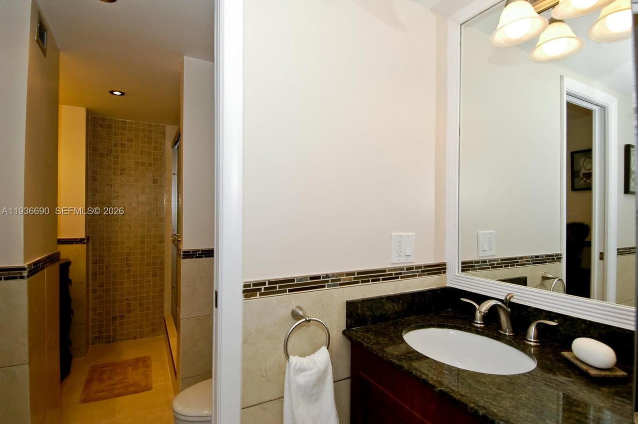 Real estate property located at 600 Three Islands Blvd #622, Broward, Olympus Condo, Hallandale Beach, FL