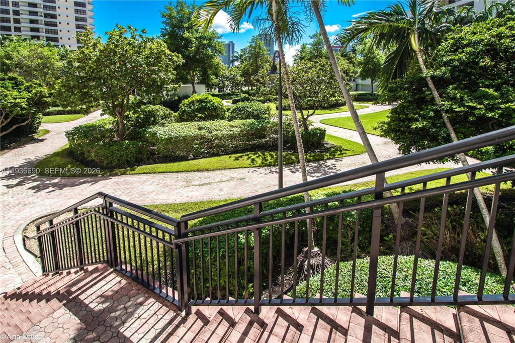 Real estate property located at 600 Three Islands Blvd #622, Broward, Olympus Condo, Hallandale Beach, FL