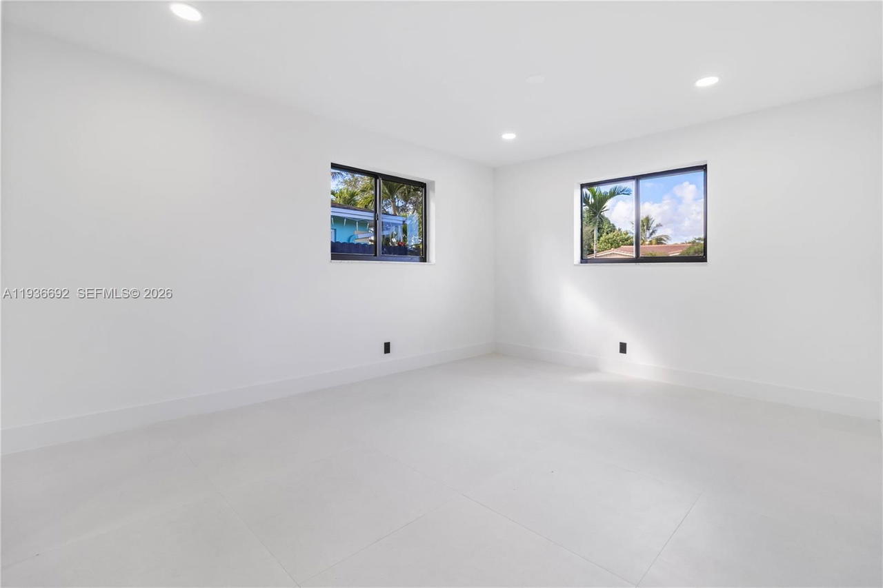 Real estate property located at 5420 Lincoln St, Broward, Hollywood Hills, Hollywood, FL