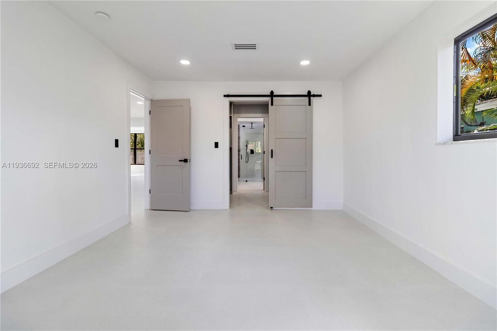 Real estate property located at 5420 Lincoln St, Broward, Hollywood Hills, Hollywood, FL
