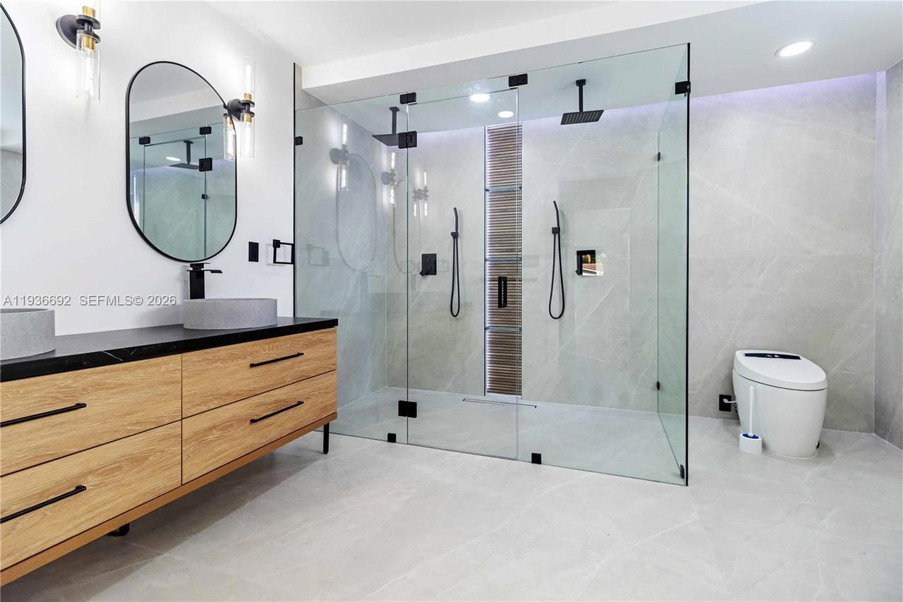Real estate property located at 5420 Lincoln St, Broward, Hollywood Hills, Hollywood, FL