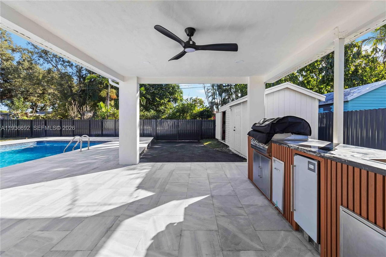 Real estate property located at 5420 Lincoln St, Broward, Hollywood Hills, Hollywood, FL