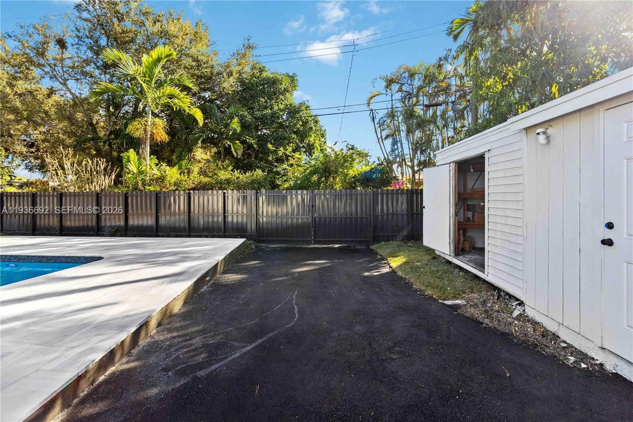 Real estate property located at 5420 Lincoln St, Broward, Hollywood Hills, Hollywood, FL