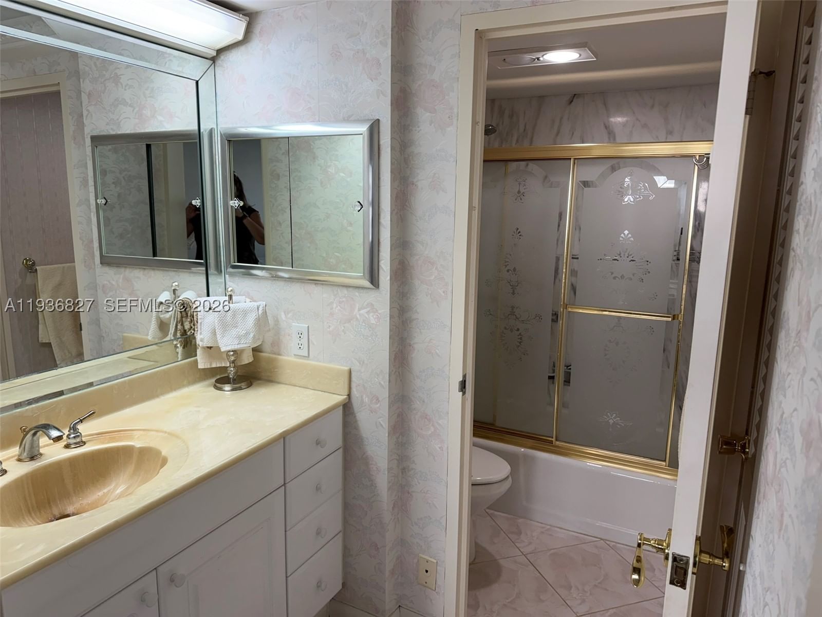 Real estate property located at 2000 Ocean Dr #309, Broward, Everglades House Condo, Fort Lauderdale, FL