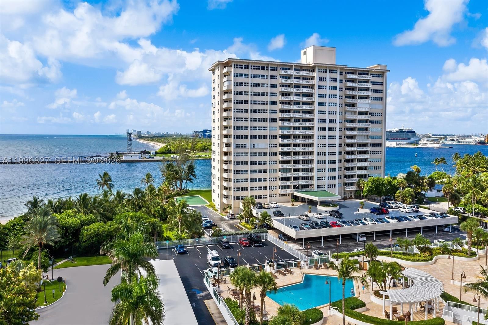 Real estate property located at 2000 Ocean Dr #309, Broward, Everglades House Condo, Fort Lauderdale, FL