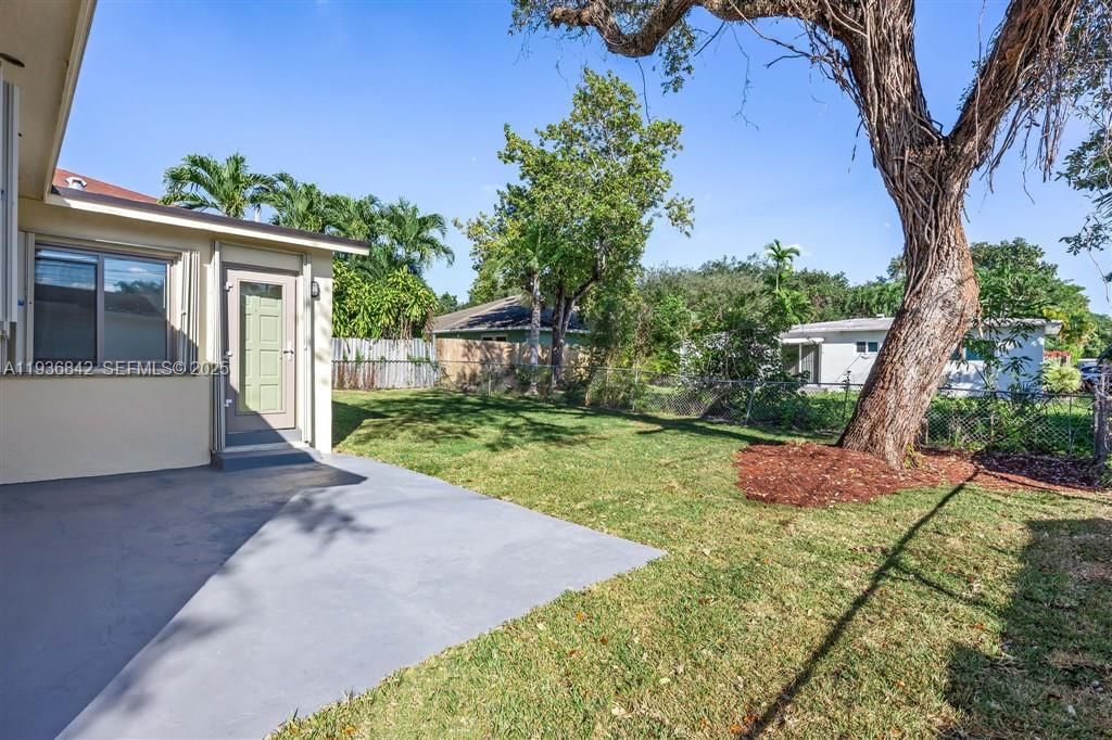 Real estate property located at 4510 25th Ter, Broward, Seaboard Park, Dania Beach, FL