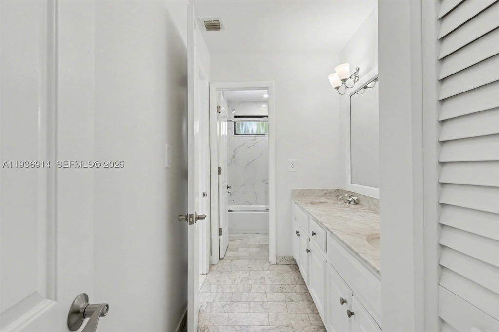 Real estate property located at 523 38th St #6, Miami-dade, Corona Bay Townhouses Con, Miami, FL