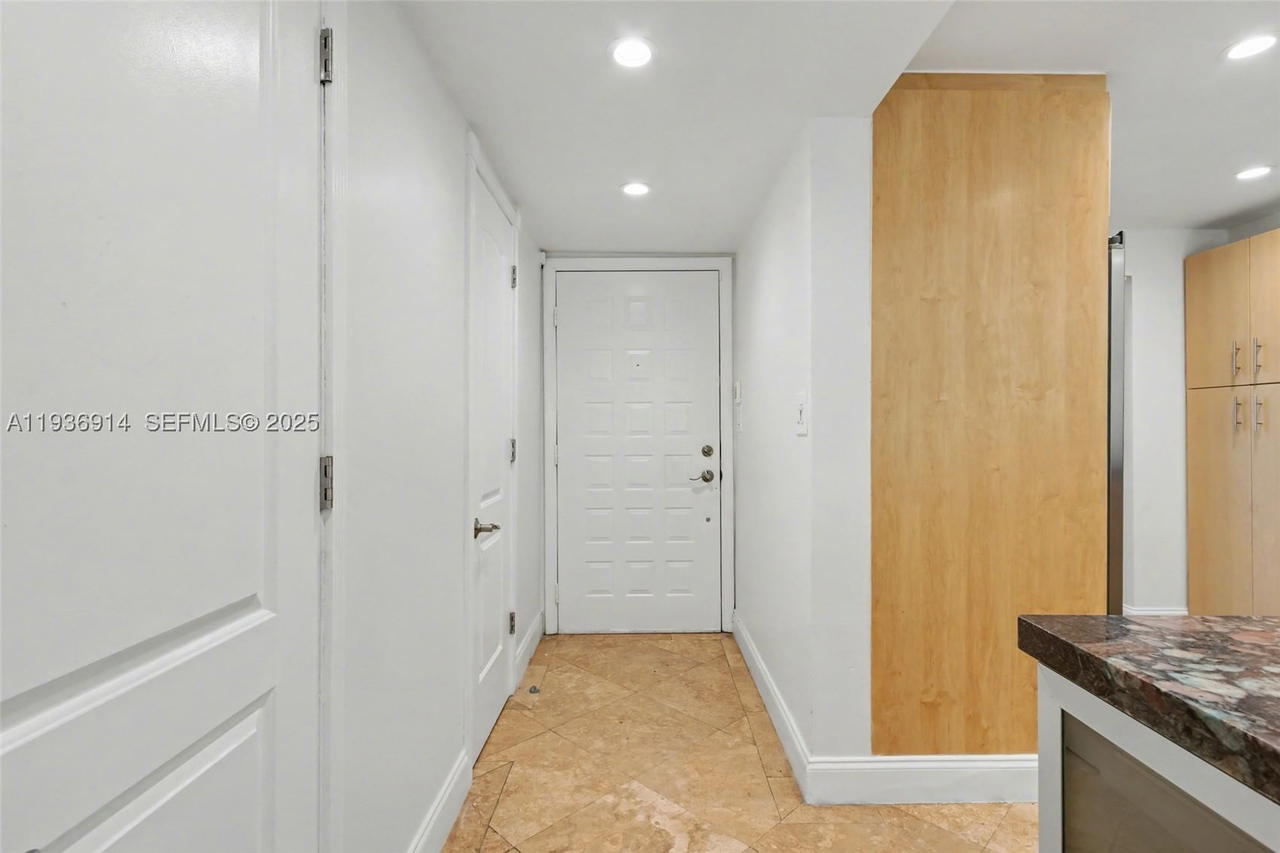Real estate property located at 523 38th St #6, Miami-dade, Corona Bay Townhouses Con, Miami, FL