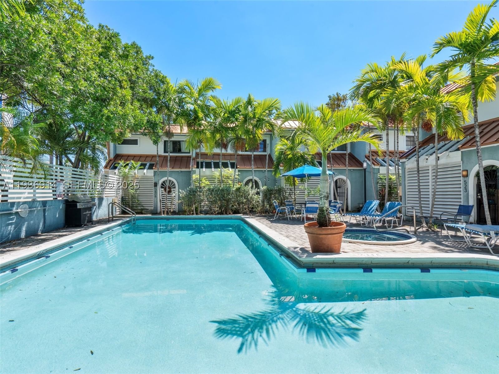 Real estate property located at 523 38th St #6, Miami-dade, Corona Bay Townhouses Con, Miami, FL