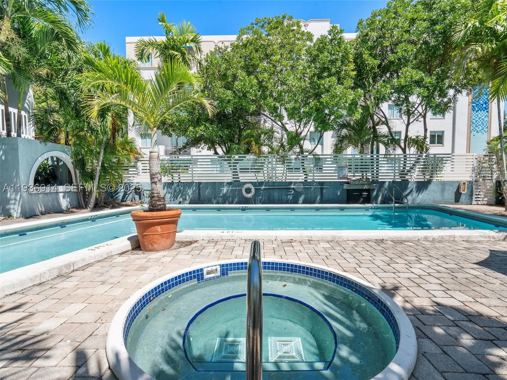 Real estate property located at 523 38th St #6, Miami-dade, Corona Bay Townhouses Con, Miami, FL