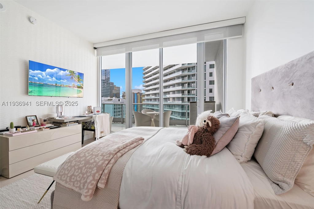 Real estate property located at 1331 Brickell Bay Dr #2907, Miami-dade, Jade Residences At Bricke, Miami, FL