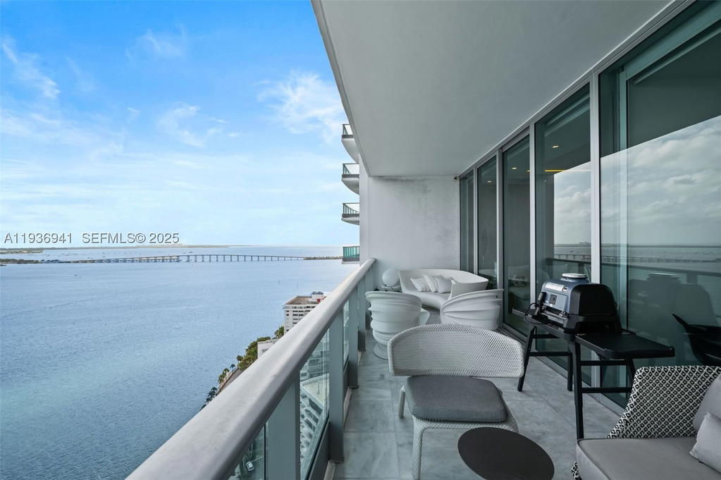 Real estate property located at 1331 Brickell Bay Dr #2907, Miami-dade, Jade Residences At Bricke, Miami, FL