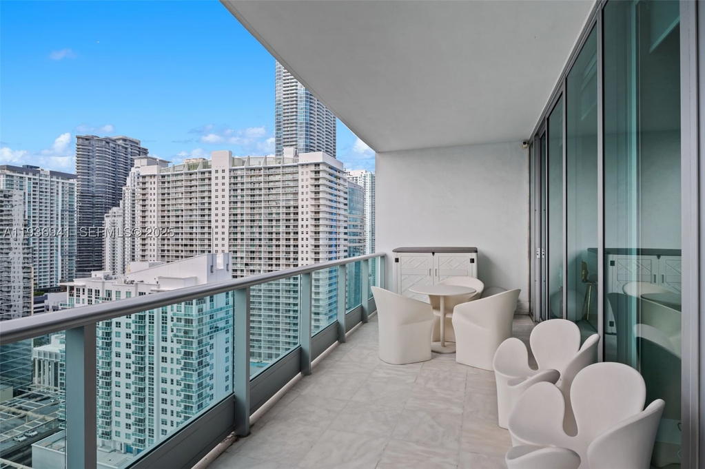 Real estate property located at 1331 Brickell Bay Dr #2907, Miami-dade, Jade Residences At Bricke, Miami, FL