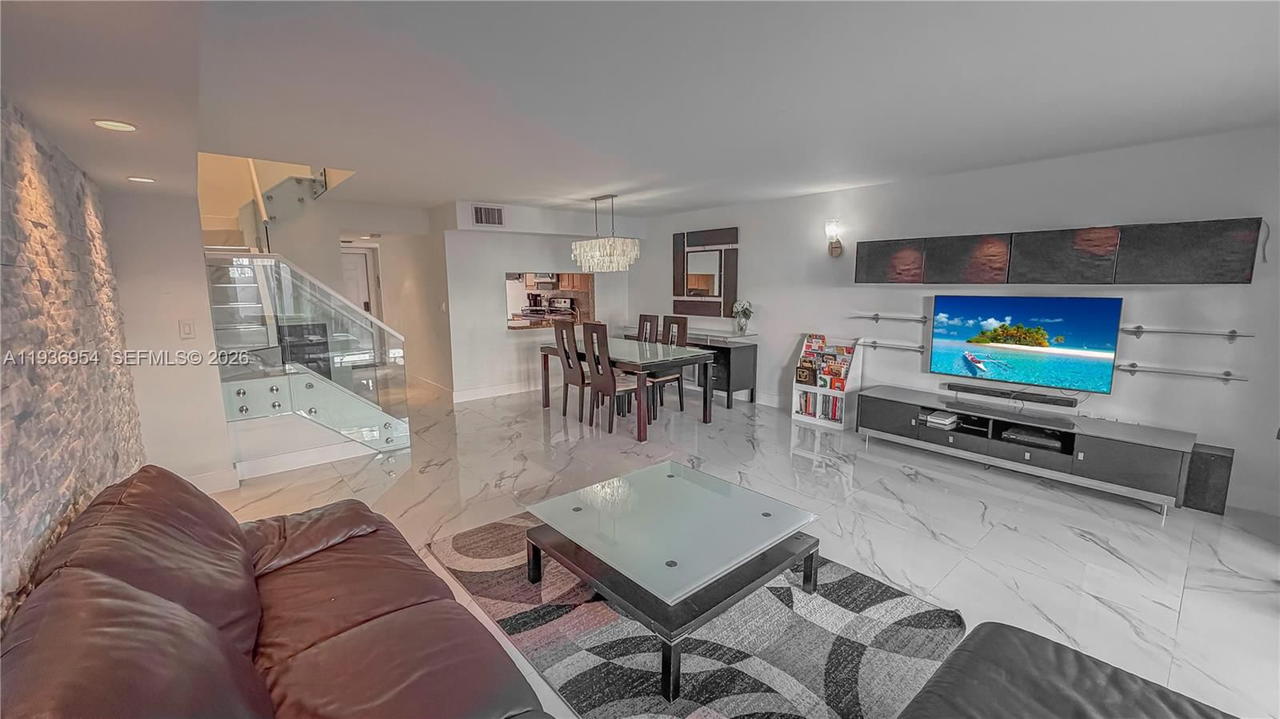Real estate property located at 3525 Magellan Cir, Miami-dade, Mariner Village Garden Co, Aventura, FL