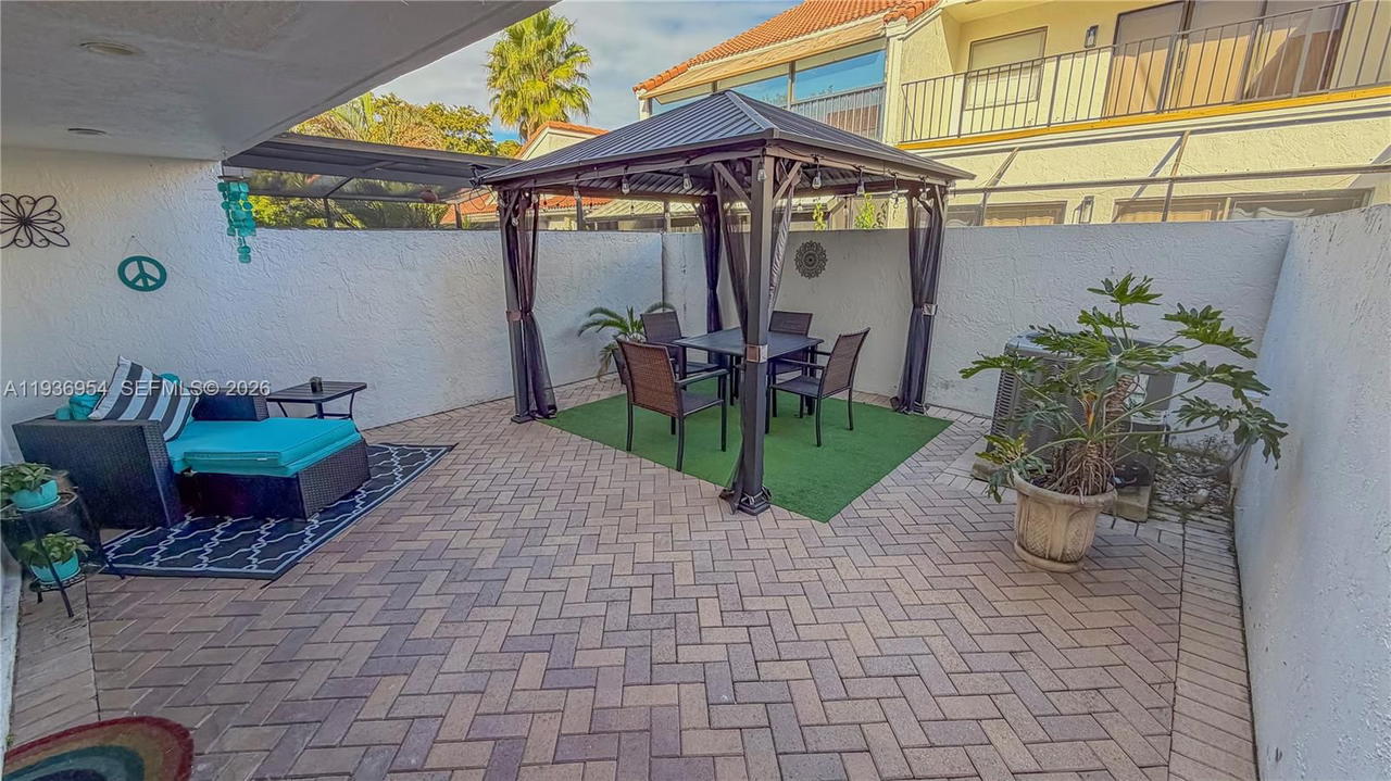 Real estate property located at 3525 Magellan Cir, Miami-dade, Mariner Village Garden Co, Aventura, FL