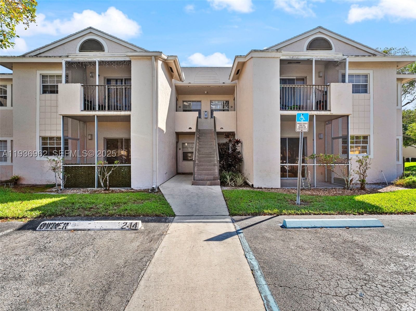 Real estate property located at 720 Cypress Ln F9, Broward, Waters Edge At Deerfield, Deerfield Beach, FL